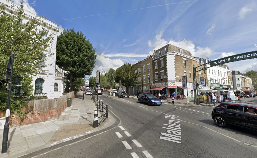 2_View from Queens Crescent